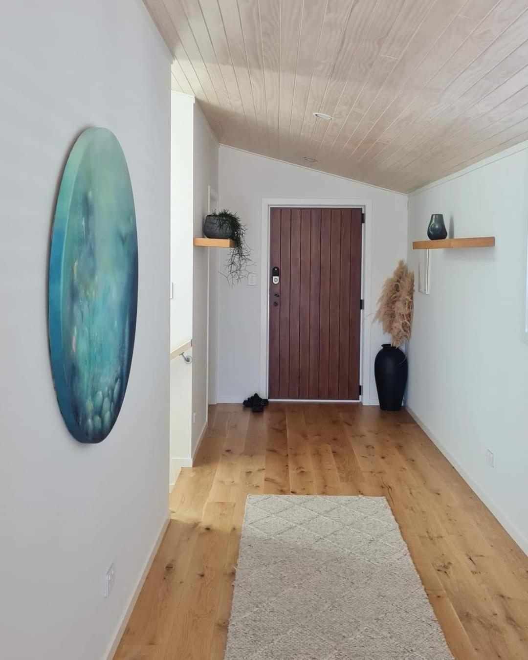 The Boatshed, Luxury Waterfront Accommodation Raglan Exterior photo