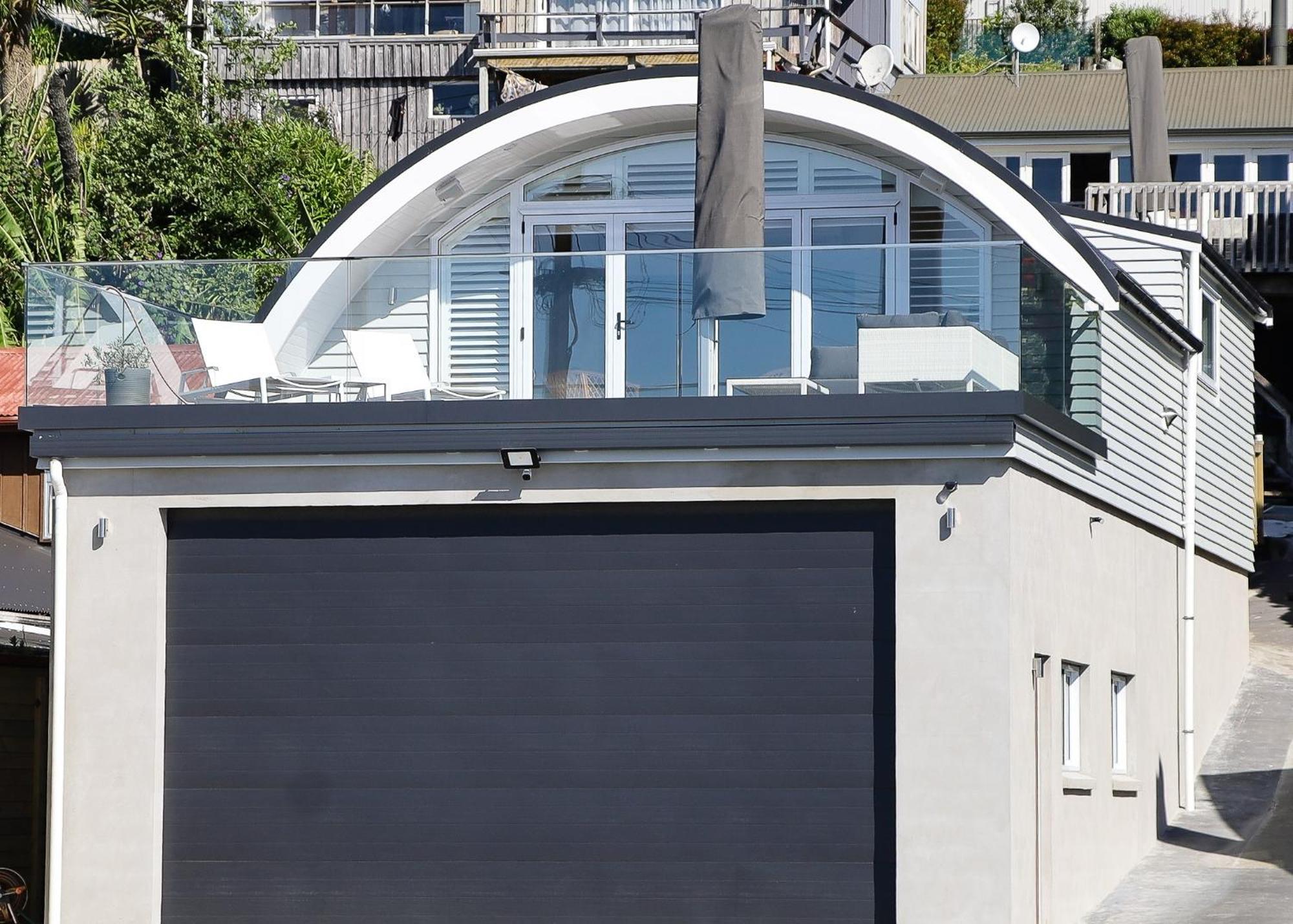 The Boatshed, Luxury Waterfront Accommodation Raglan Exterior photo